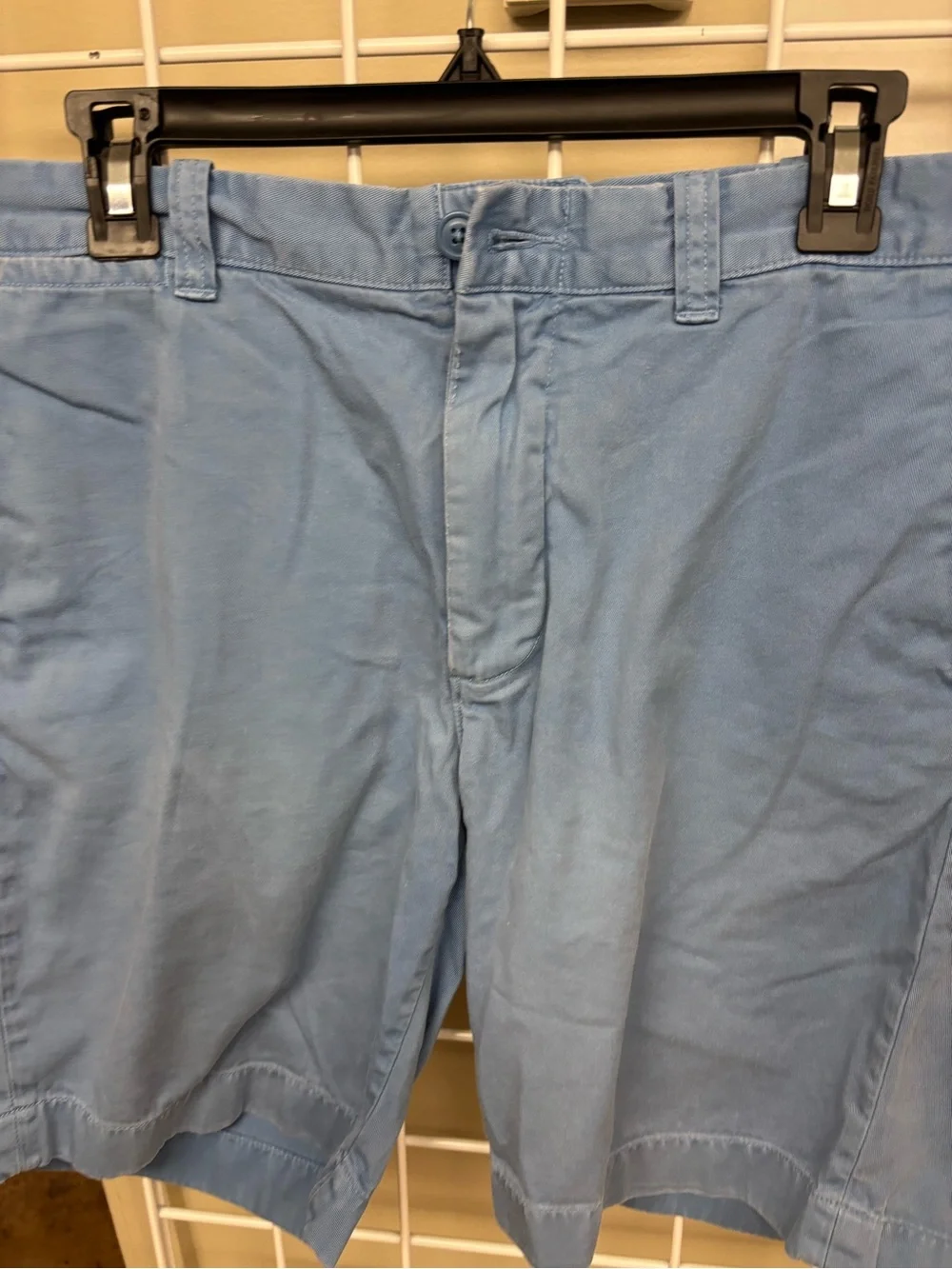 J. Crew Stanton  Men’s Blue Flat Front Shorts Waist 33 Inseam 9 EUC Cotton.